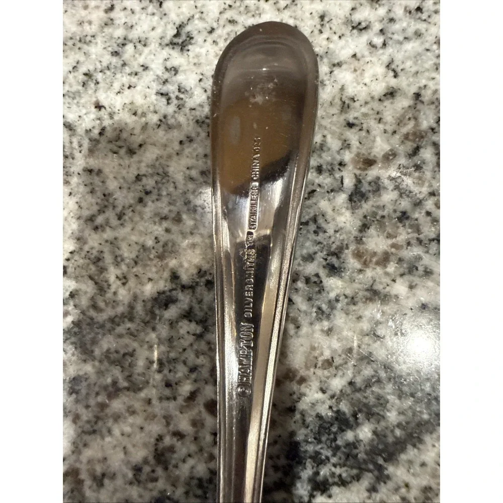 17PC‎ Hampton Forge Stainless 025 Silverware Flatware